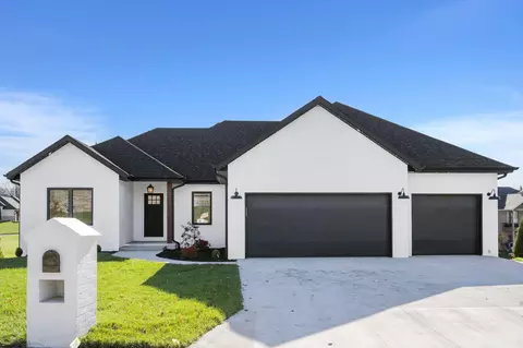 2420 E Academy, Ozark, MO 65721 photo 2