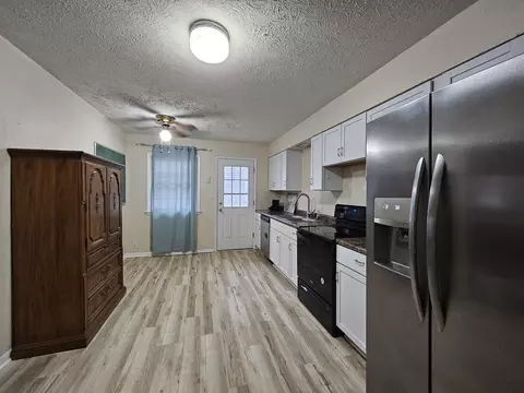 2037-2039 S Delaware Ave, Springfield, MO 65804 photo 5