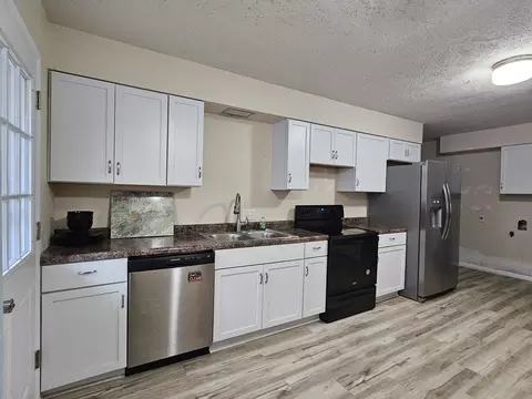2037-2039 S Delaware Ave, Springfield, MO 65804 photo 8