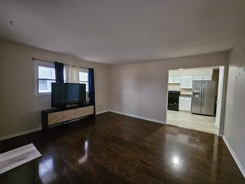 2037-2039 S Delaware Ave, Springfield, MO 65804 photo 3