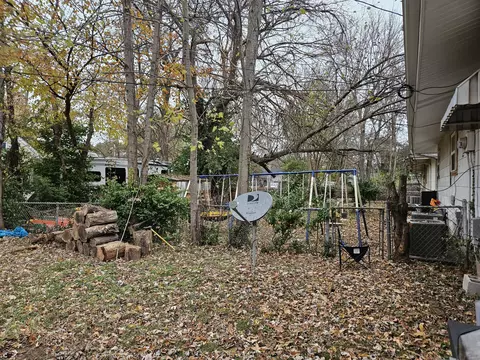 2037-2039 S Delaware Ave, Springfield, MO 65804 photo 17