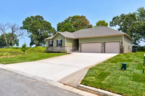 3704 N Marlin Dr, Ozark, MO 65721 photo 3