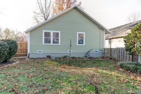 1325 E Monroe St, Springfield, MO 65804 photo 23