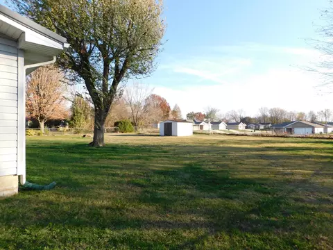 113 Melody Ln, Monett, MO 65708 photo 2