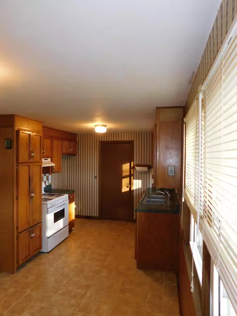 113 Melody Ln, Monett, MO 65708 photo 8