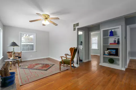 1504 S Jefferson Ave, Springfield, MO 65807 photo 8