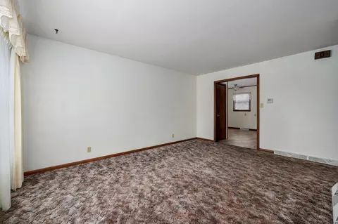 130 E Hazel St, Monett, MO 65708 photo 5