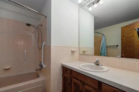130 E Hazel St, Monett, MO 65708 photo 15