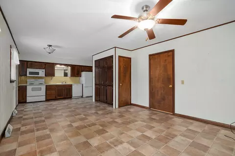 130 E Hazel St, Monett, MO 65708 photo 14