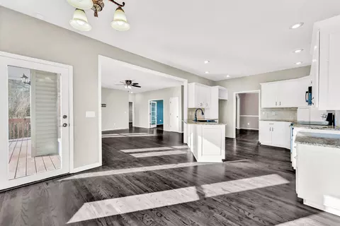 3304 E Covey Ln, Ozark, MO 65721 photo 11