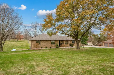 1334 W Gooch Rd, Nixa, MO 65714 photo 2