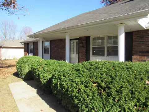 720 Scott Cir, Republic, MO 65738 photo 6