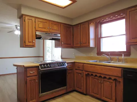 720 Scott Cir, Republic, MO 65738 photo 18
