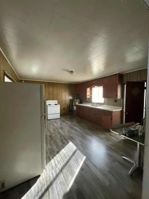102 E Paydon St, West Plains, MO 65775 photo 6