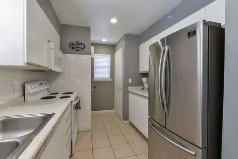 Kitchen - 192 W Rockford Dr #4, Branson, MO 65616 photo 3 of 3