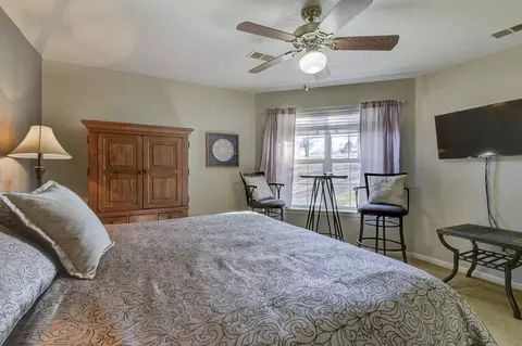 Bedroom - 192 W Rockford Dr #4, Branson, MO 65616 photo 2 of 4