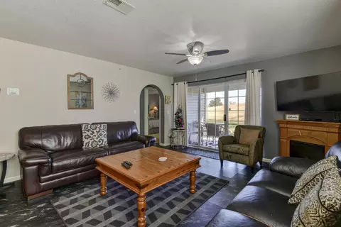 192 W Rockford Dr #4, Branson, MO 65616