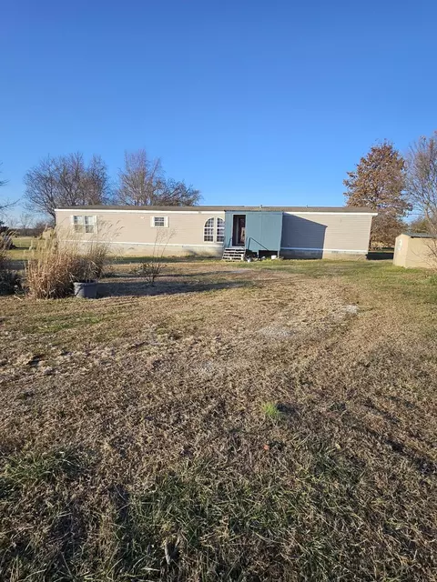 311 Fields Dr, Conway, MO 65632