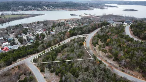 000 Crecent Dr #LOT 204, Hollister, MO 65672