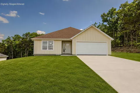 560 Pine Woods Village Dr #LOT 18, Hollister, MO 65672