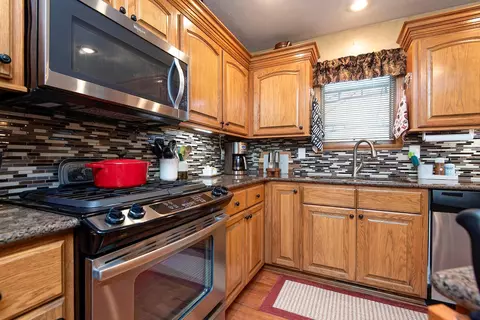 2386 W Nottingham St, Springfield, MO 65810 photo 12