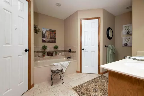 2386 W Nottingham St, Springfield, MO 65810 photo 17
