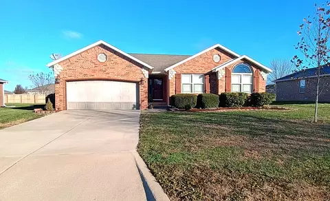 507 E Cedar Ln, Willard, MO 65781 photo 3
