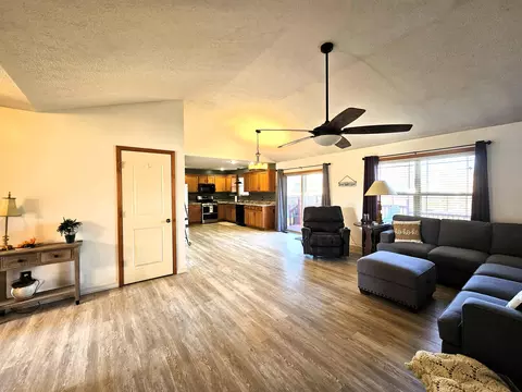 507 E Cedar Ln, Willard, MO 65781 photo 10
