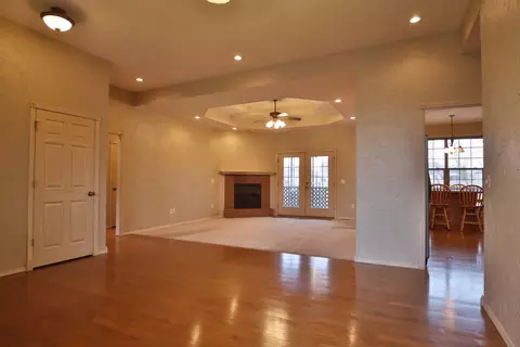 703 E Bayshore Dr, Ozark, MO 65721 photo 5