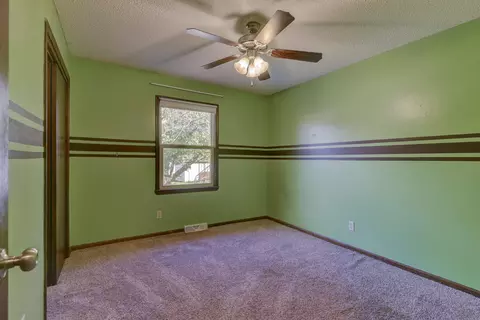 1613 W Lindberg St, Springfield, MO 65807 photo 22