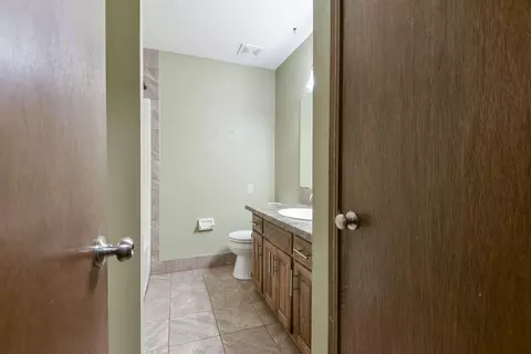 1613 W Lindberg St, Springfield, MO 65807 photo 24
