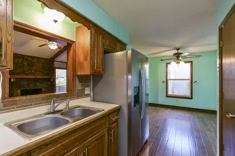 1613 W Lindberg St, Springfield, MO 65807 photo 13