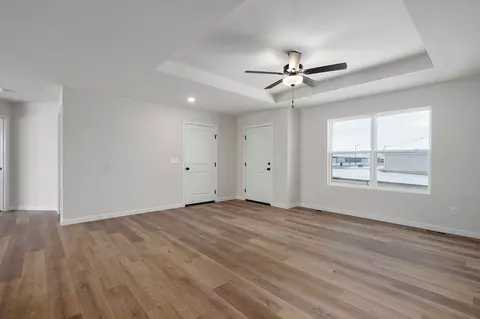 983 N Labrador Ave, Republic, MO 65738 photo 8