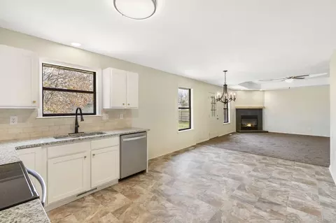 716 S Pinewood Ln, Nixa, MO 65714 photo 8