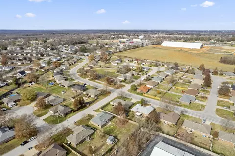 716 S Pinewood Ln, Nixa, MO 65714 photo 25