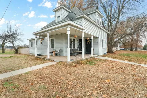 200 Willey St, Willard, MO 65781 photo 3