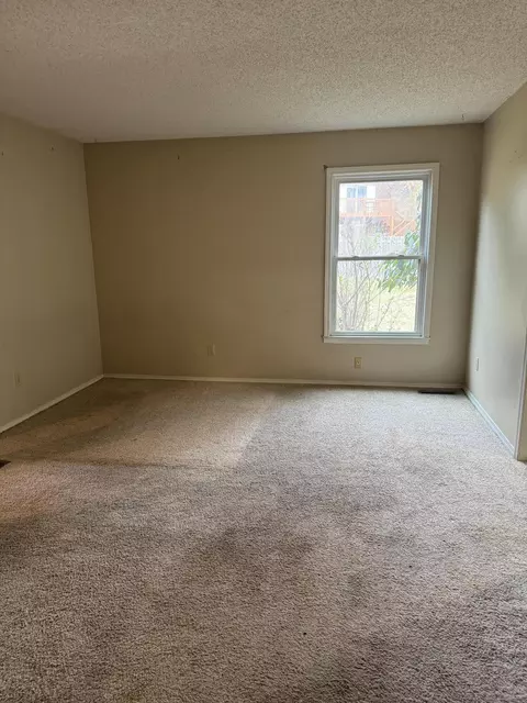 4073 E Linwood St, Springfield, MO 65809 photo 18