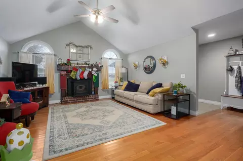 1070 W Rosedale Rd, Nixa, MO 65714 photo 8
