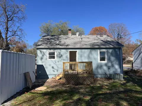 622 W Tracy St, Springfield, MO 65807 photo 5