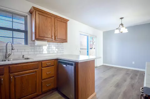 207 W Hunter Dr, Nixa, MO 65714 photo 9