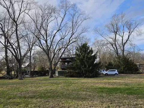 314 7th St, Galena, MO 65656 photo 1