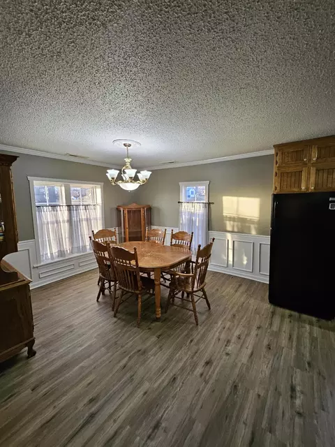 1005 4th St, Monett, MO 65708 photo 7