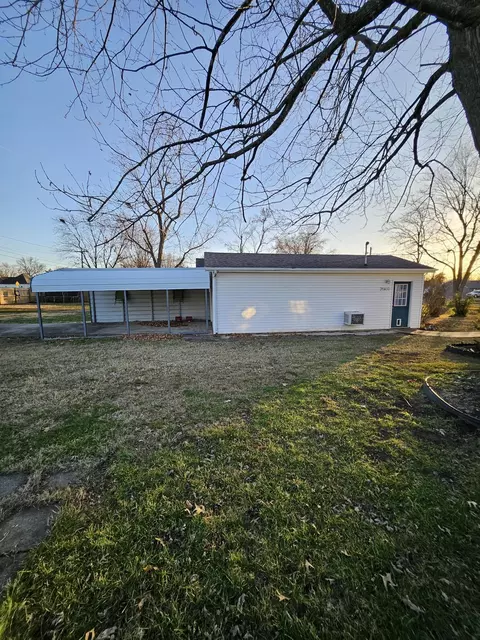 1005 4th St, Monett, MO 65708 photo 27