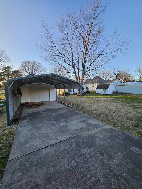 1005 4th St, Monett, MO 65708 photo 29