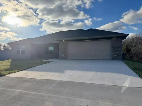 1650 Ridgemont Ave, Monett, MO 65708 photo 2