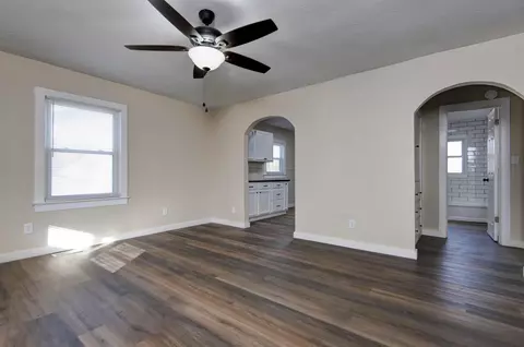 2623 W Elm St, Springfield, MO 65806 photo 7