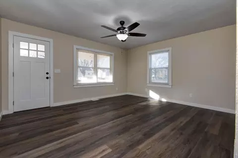 2623 W Elm St, Springfield, MO 65806 photo 5