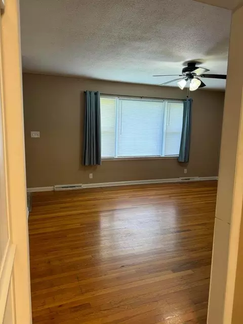2551 N Franklin Ave, Springfield, MO 65803 photo 7
