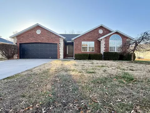 803 S Benson Pl, Nixa, MO 65714 photo 1
