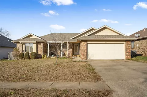 1623 W Highland St, Springfield, MO 65807 photo 2